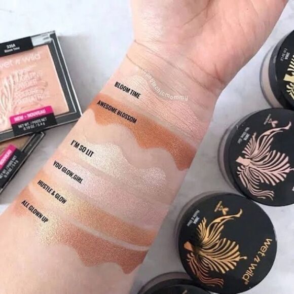 5/$25💜 Wet n Wild Megaglo Hustle & Glow Loose Highlighting Powder - Picture 3 of 12